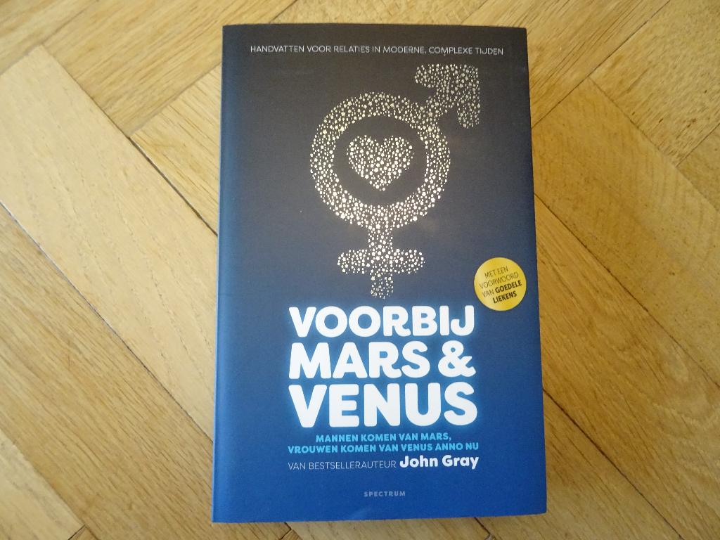 Voorbij Mars en Venus - John Gray, Ophalen of Verzenden, Zo goed als nieuw