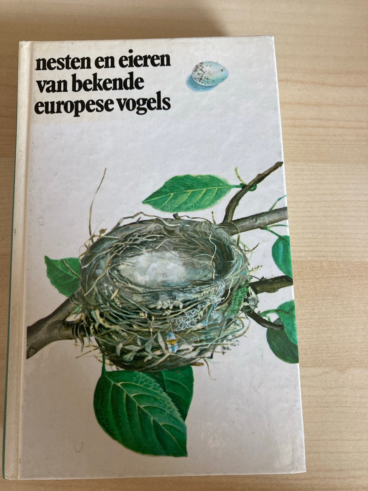 Nesten en Eieren van Bekende Europese Vogels, Ophalen of Verzenden, Gelezen, Vogels