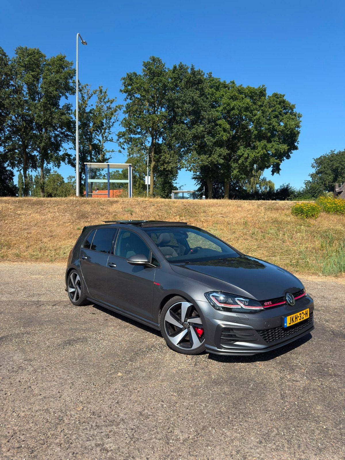 Volkswagen Golf 2.0 TSI 245pk 7-DSG 2019 Grijs, 1345 kg, 4 cilinders, 1984 cc, 245 pk