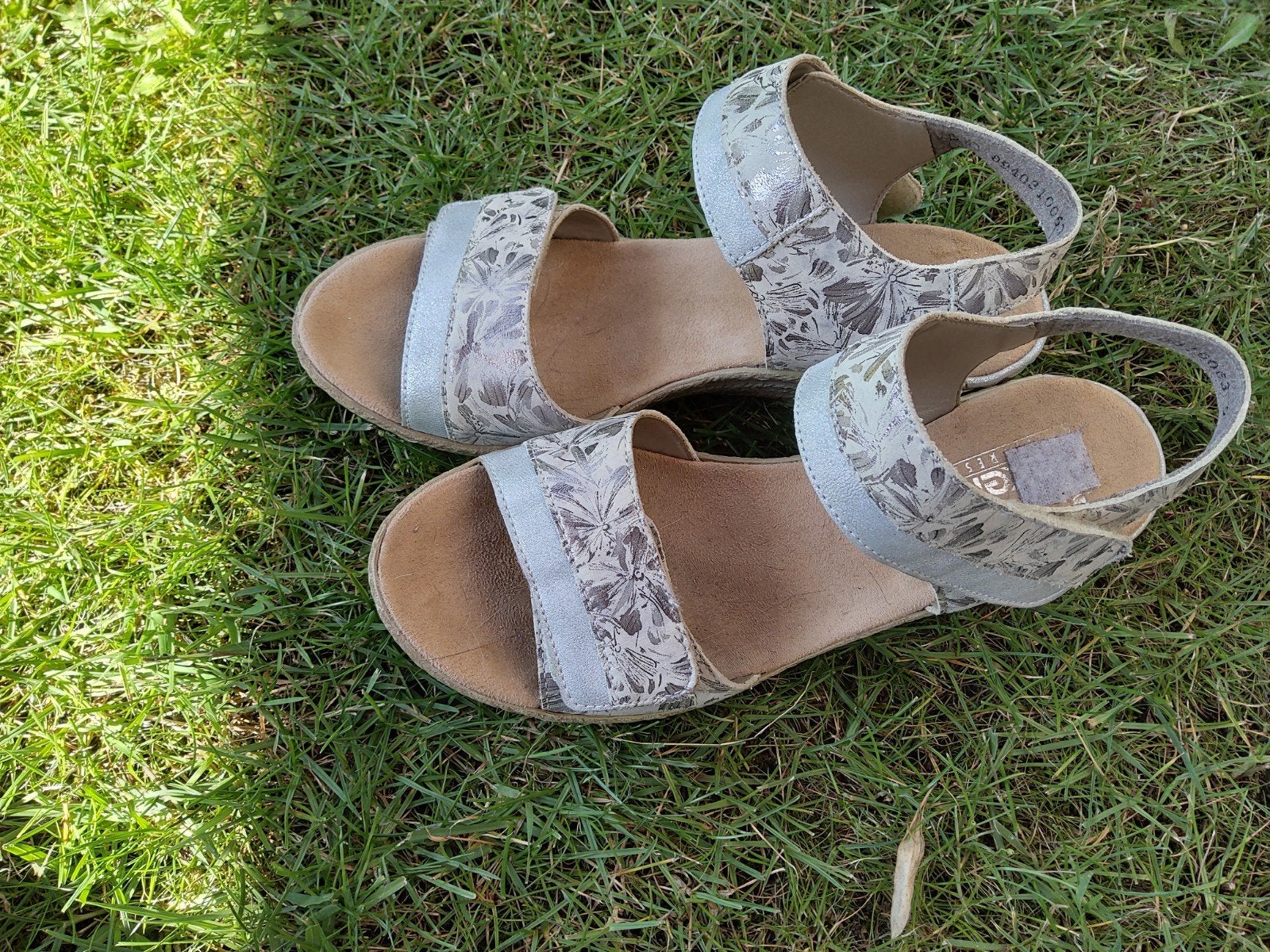 Dames sandalen, Ophalen of Verzenden, Zo goed als nieuw, Sandalen of Muiltjes