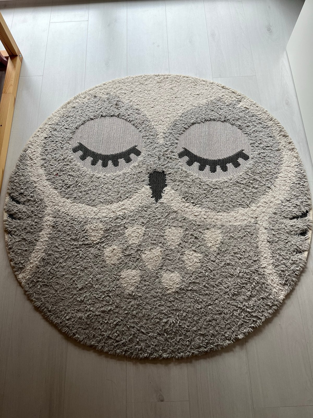 Vloerkleed Ritchie Uil - Crème/Grijs - Ø120 cm, Huis en Inrichting, Stoffering | Tapijten en Kleden, Ophalen, Gebruikt, 100 tot 150 cm