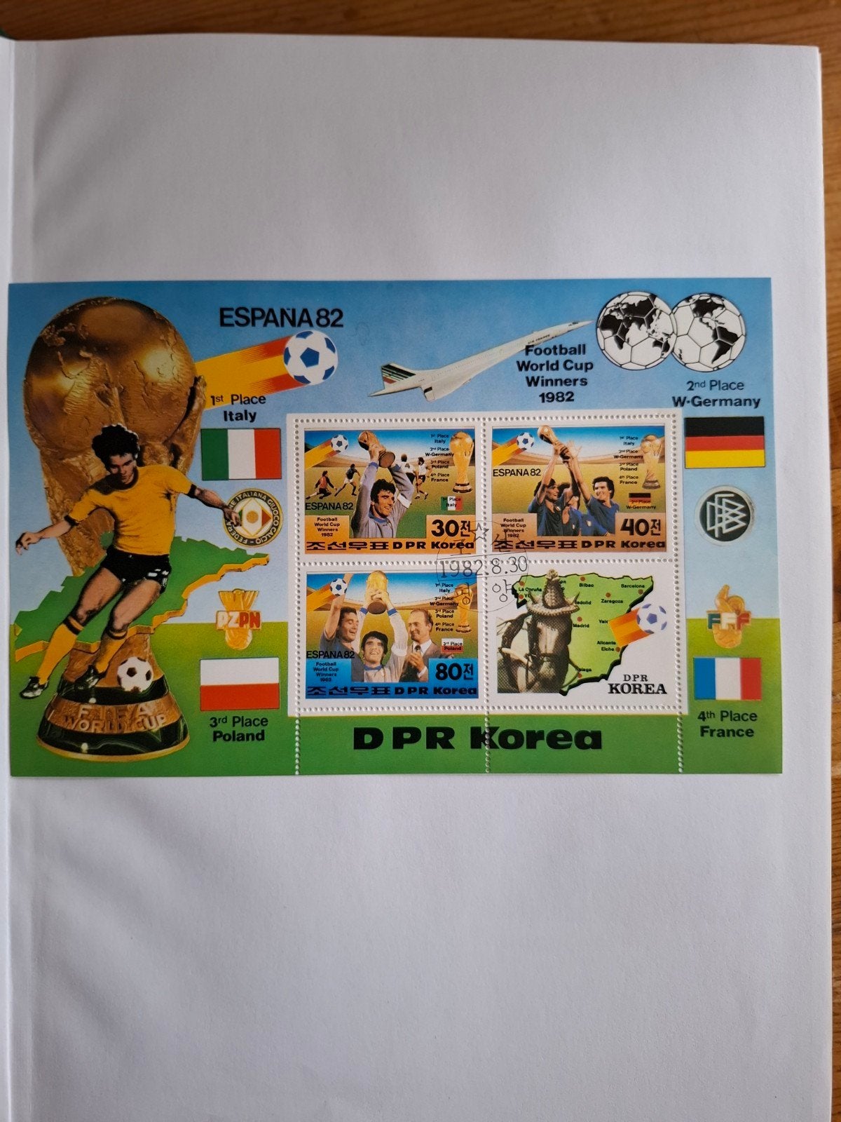 Prachtige verzameling voetbal postzegelblokken en zegels, Ophalen of Verzenden, Sport