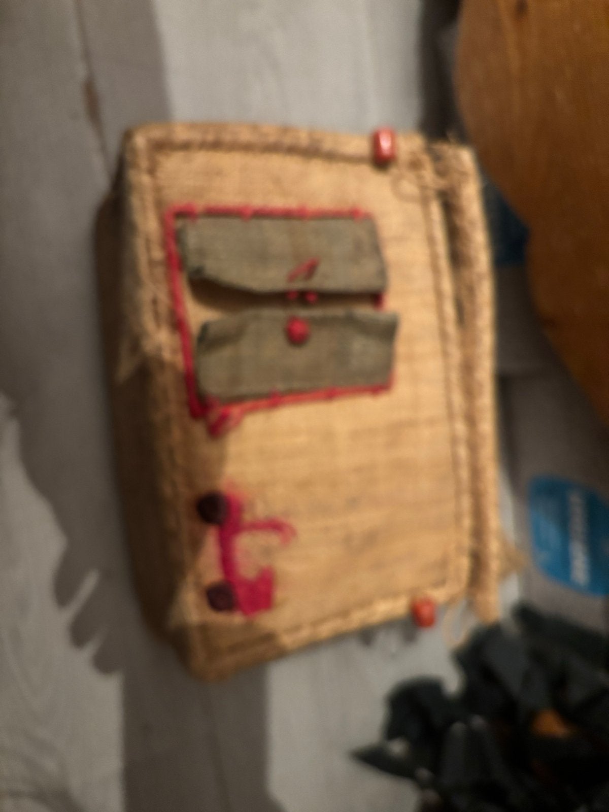 Handgemaakte rieten tas met unieke details kind, Gebruikt, Beige, Minder dan 40 cm, Minder dan 35 cm