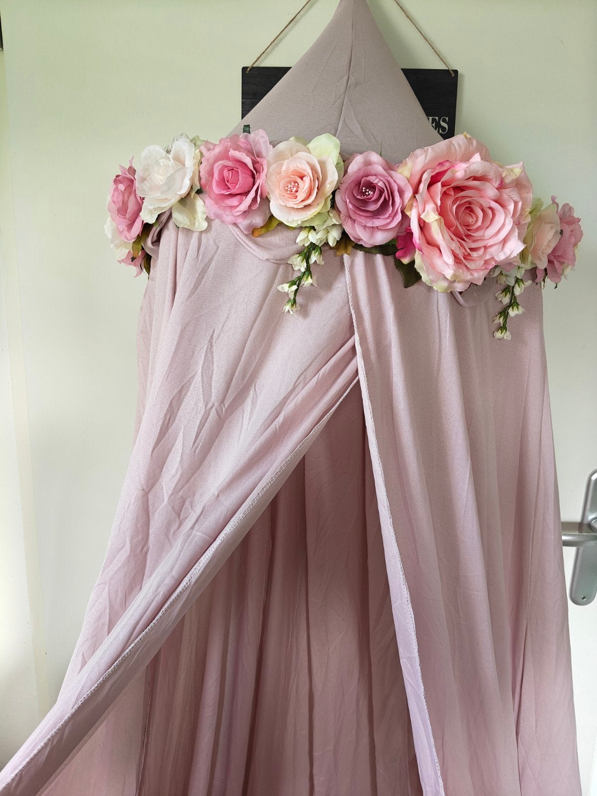 Klamboe met kunstbloemen - Zelf opgepimpt, Gebruikt, Overige merken, Handgemaakt, Ophalen of Verzenden