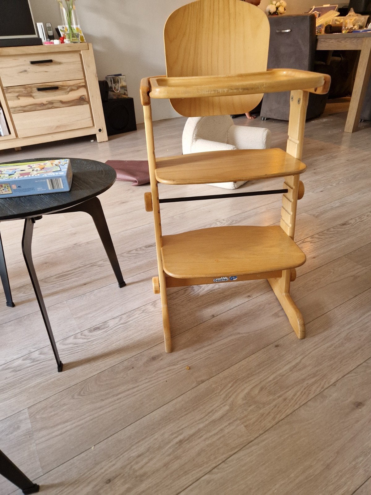 Geuther meegroeistoel met kussentje voor de kleintjes, Kinderen en Baby's, Kinderstoelen, Ophalen, Zo goed als nieuw, Meegroeistoel