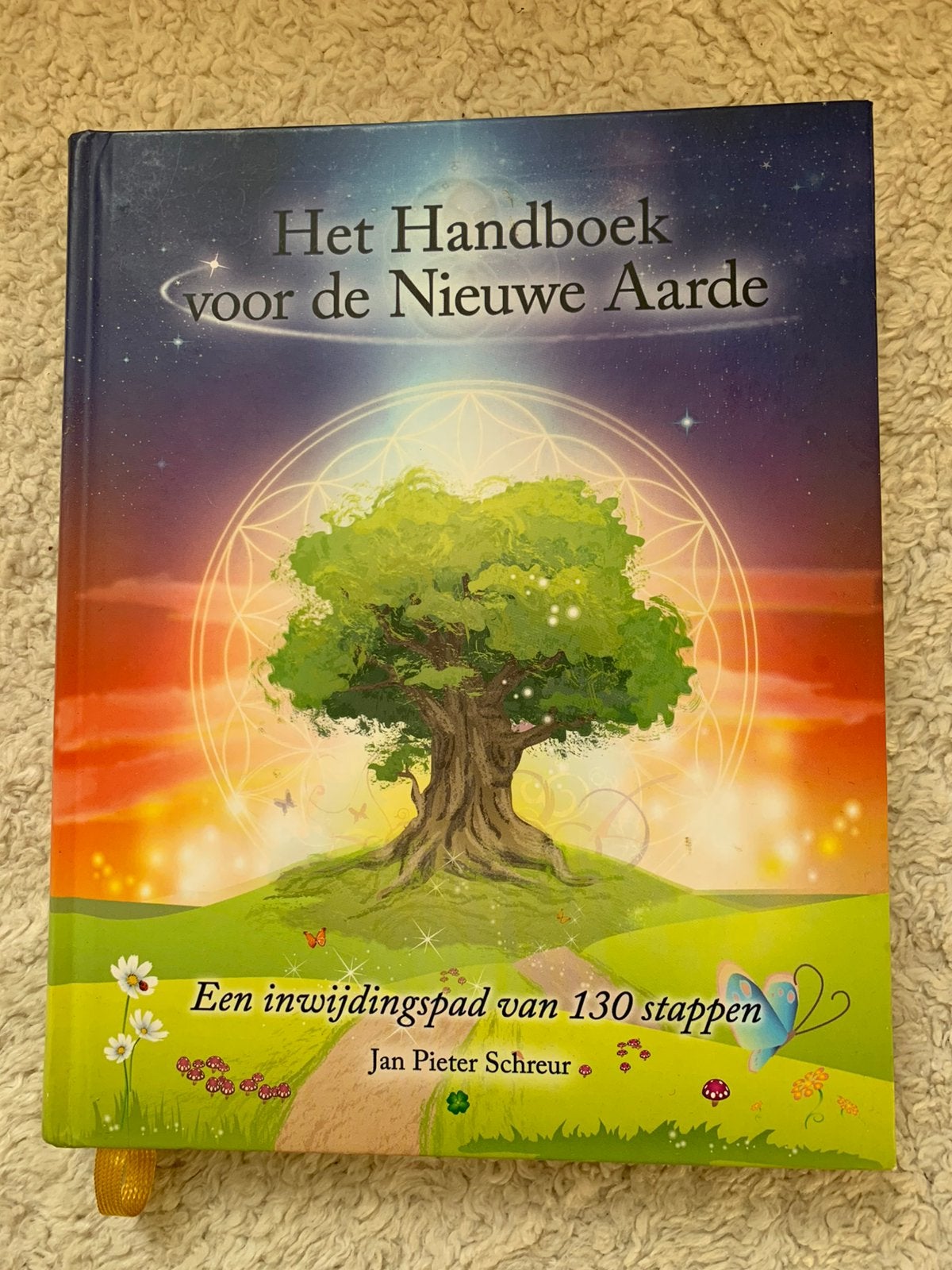 Het Handboek van de Nieuwe Aarde, Ophalen, Zo goed als nieuw, Spiritualiteit algemeen, Achtergrond en Informatie