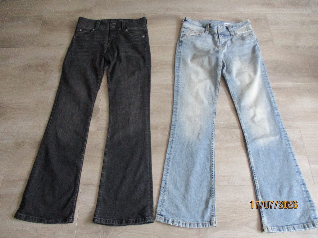Dames jeans, Zwart, Nieuw, W28 - W29 (confectie 36), Bershka