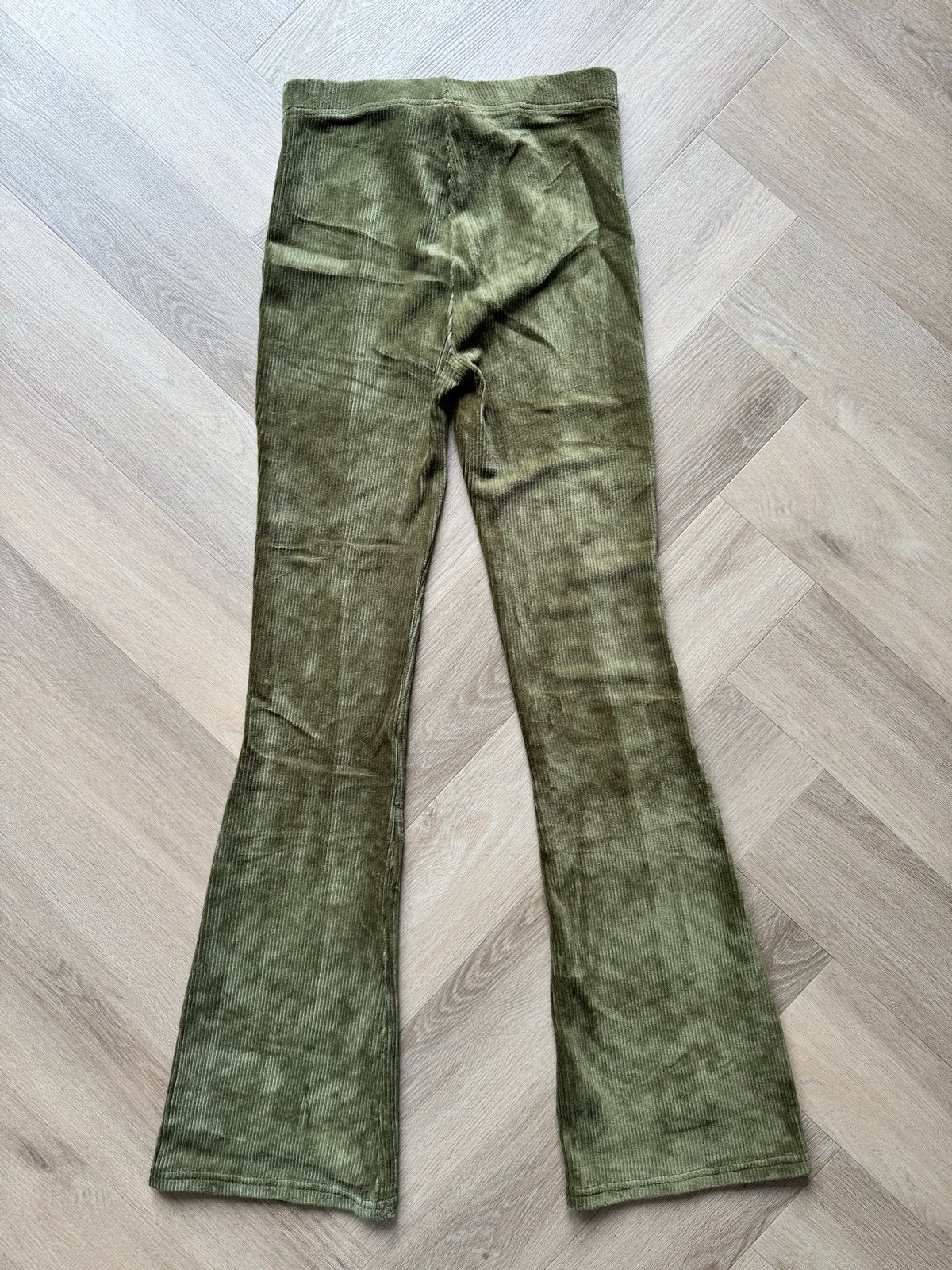 Nieuw Shoeby flared corduroy broek maat 170/176, Ophalen of Verzenden, Nieuw, Meisje, Broek