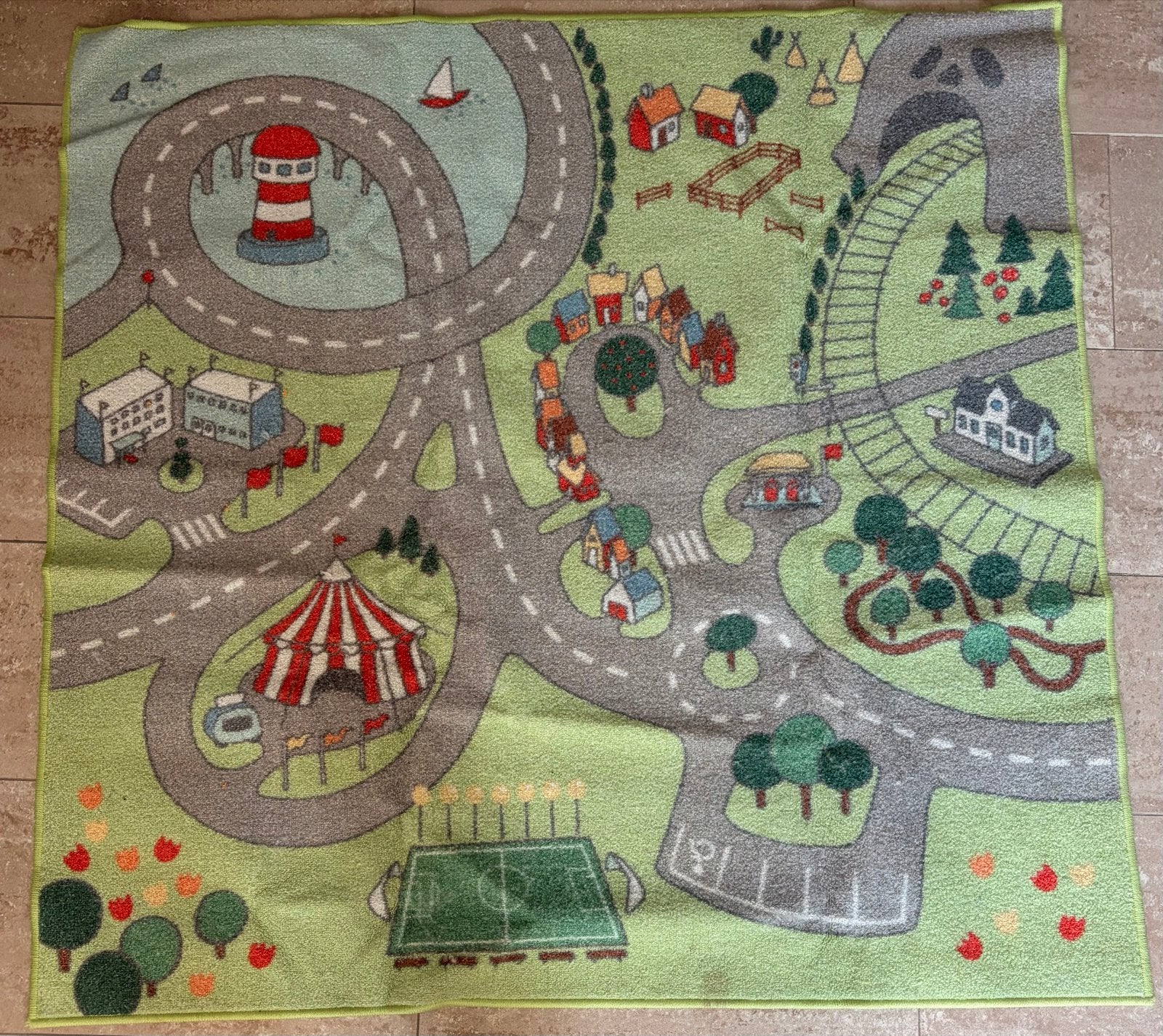 Speelkleed IKEA met wegen, huizen en voetbalveld, Ophalen, Gebruikt