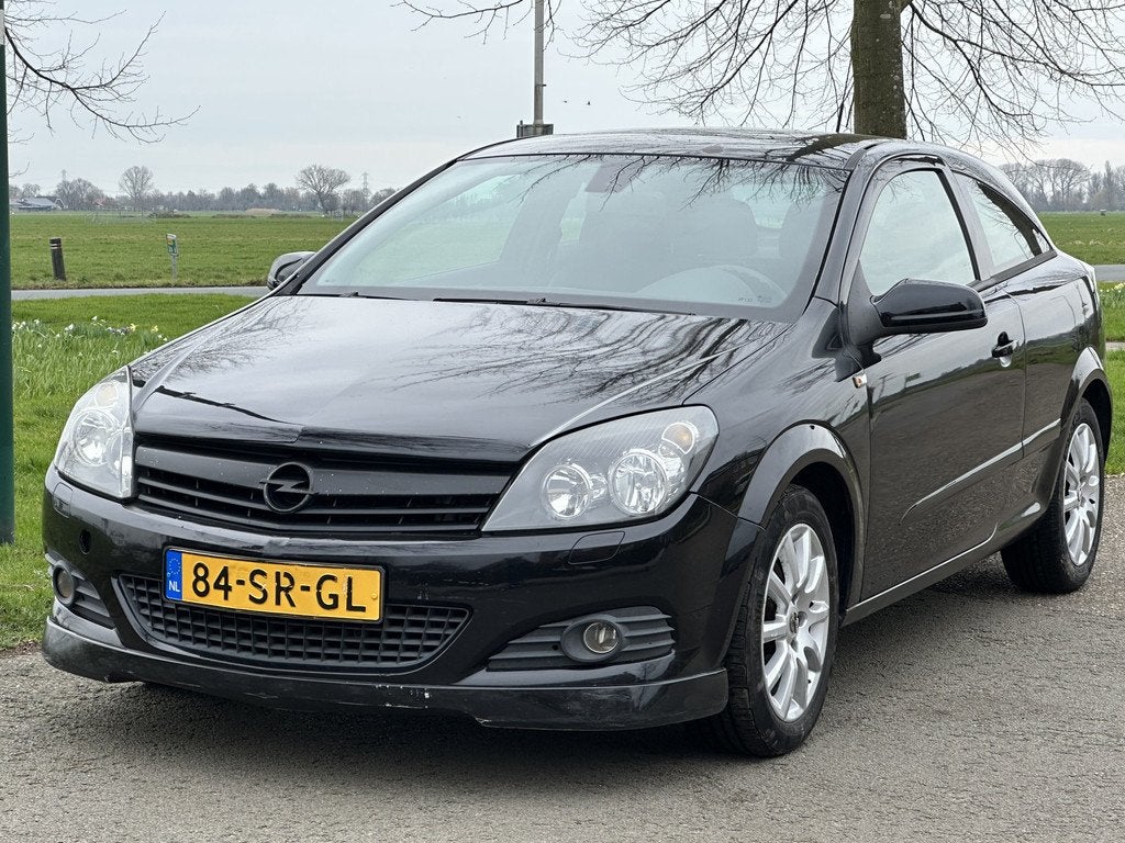 Opel Astra GTC 1.6 Executive rijd perfect * NAP * (bj 2006), Auto's, Voorwielaandrijving, 4 cilinders, Automatische klimaatregeling