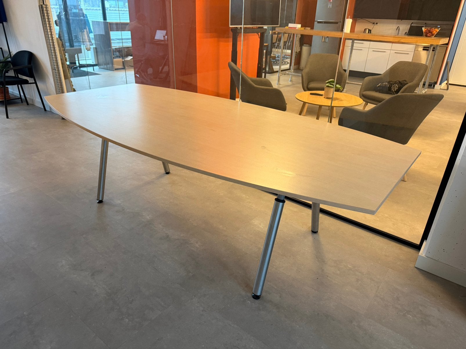 Gratis af te halen mooie tafel voor 6 personen, Huis en Inrichting, Tafels | Eettafels, Ophalen, Gebruikt, 200 cm of meer, 50 tot 100 cm