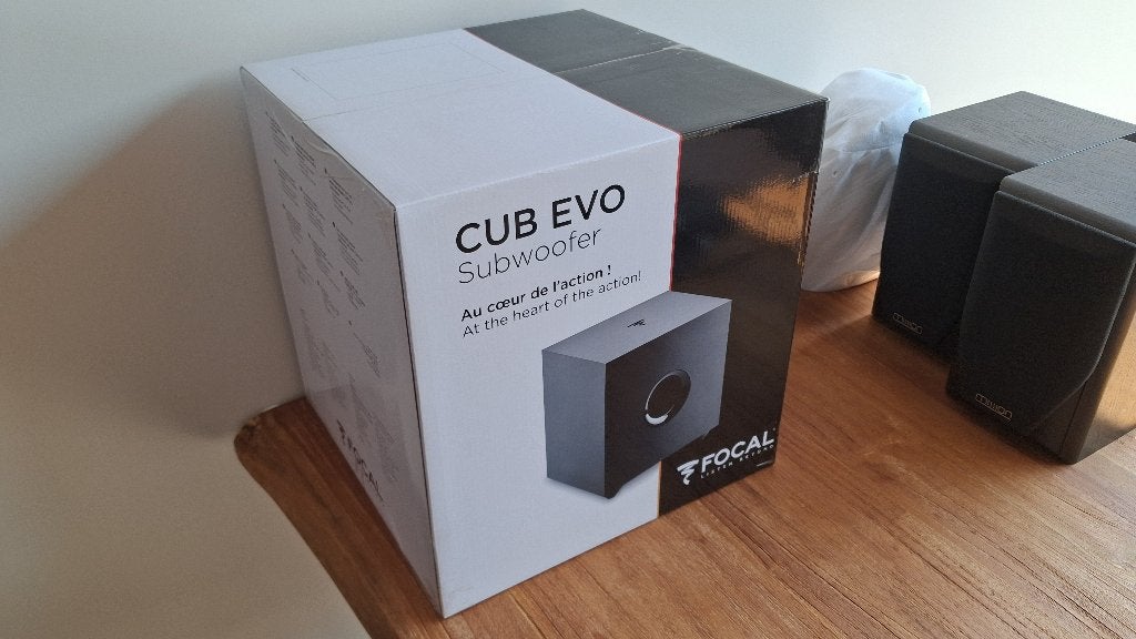 Focal Cub Evo subwoofer (nieuw in doos), Basreflex, Subwoofer, Nieuw, Ophalen