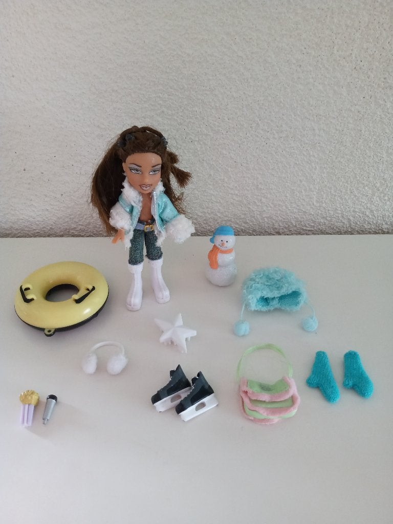 Lil Bratz - Sno Fun – TALIA, Verzamelen, Poppen, Ophalen of Verzenden, Gebruikt, Pop