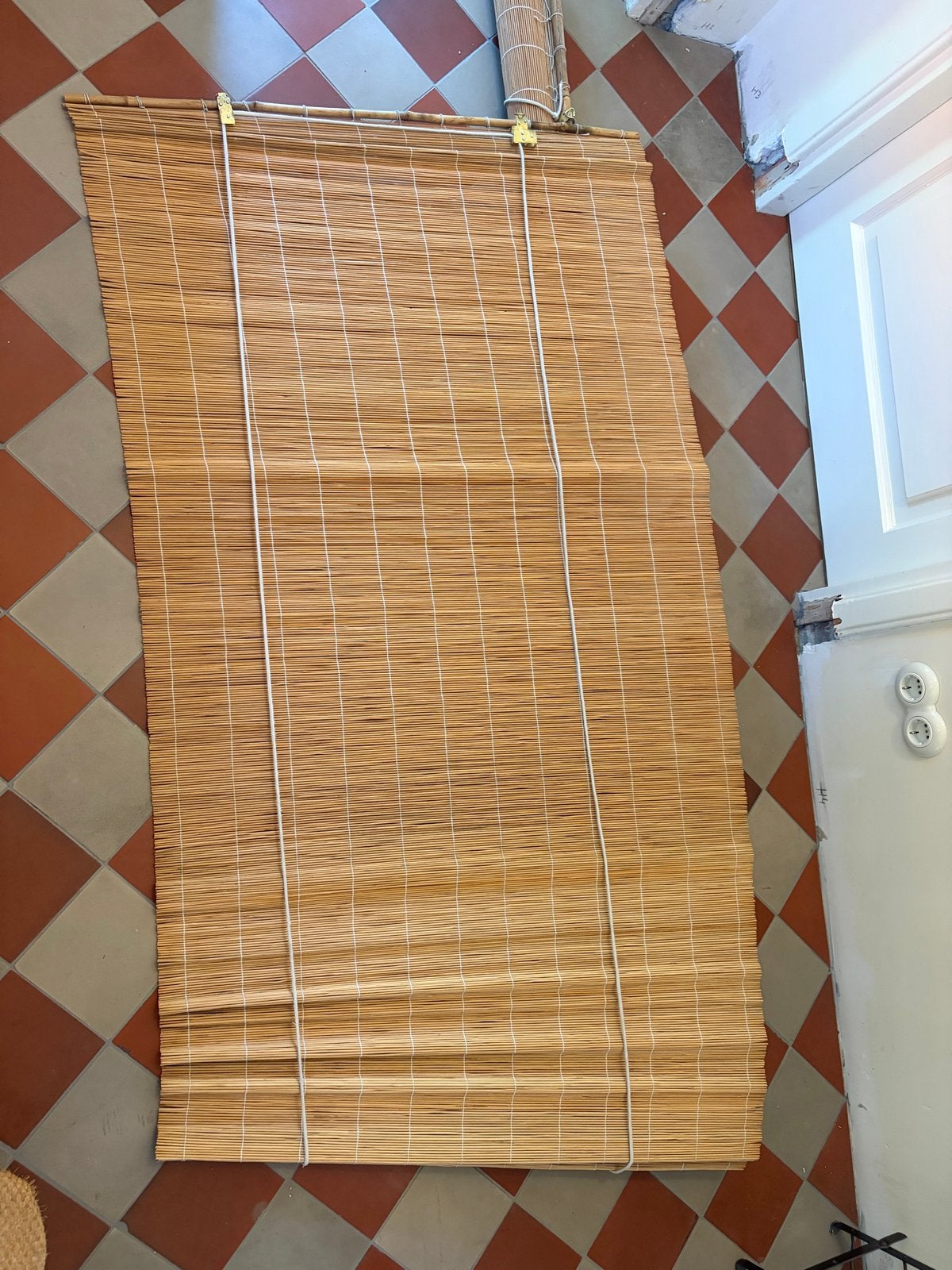 Houten Rolgordijn - Natuurlijke Bamboe Look, Huis en Inrichting, Stoffering | Gordijnen en Lamellen, Ophalen, Gebruikt, Beige