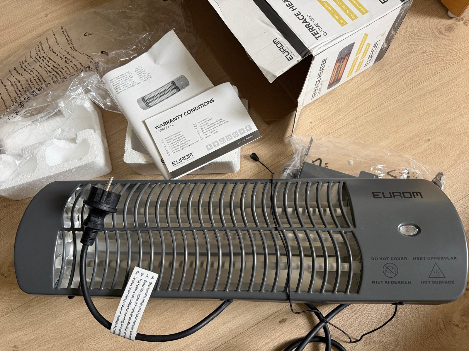 Nieuwe Eurom Q-Time 1500 Terrasverwarmer - Ongebruikt, Ophalen of Verzenden, Nieuw, Elektrisch, Wand