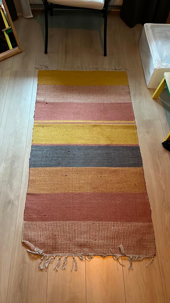 Vloerkleed gekleurd 75x145, Minder dan 50 cm, 100 tot 150 cm, Ophalen of Verzenden, Zo goed als nieuw