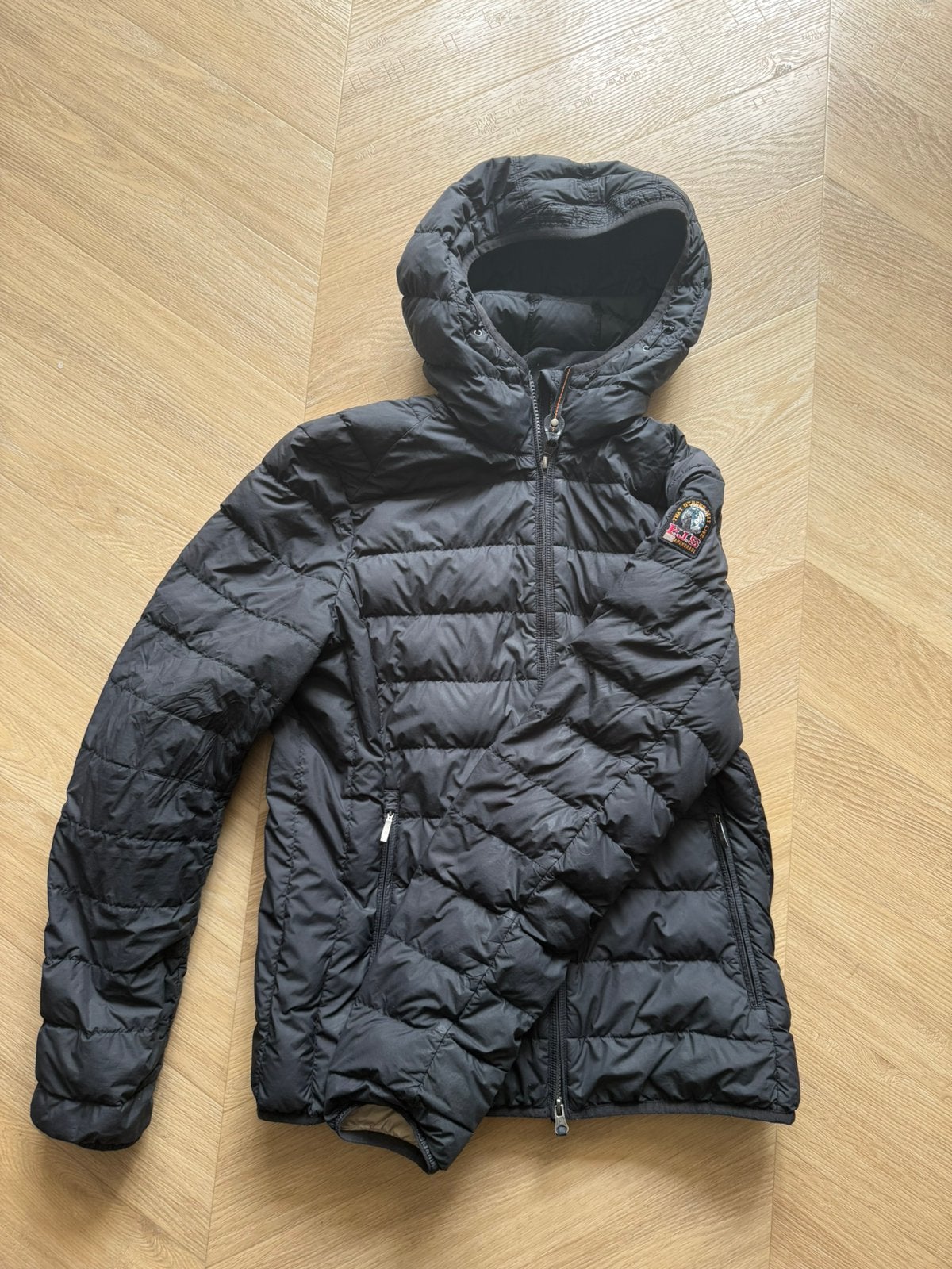 Parajumpers Tussen/Zomer Jas, Ophalen of Verzenden, Zo goed als nieuw, Maat 42/44 (L), Grijs