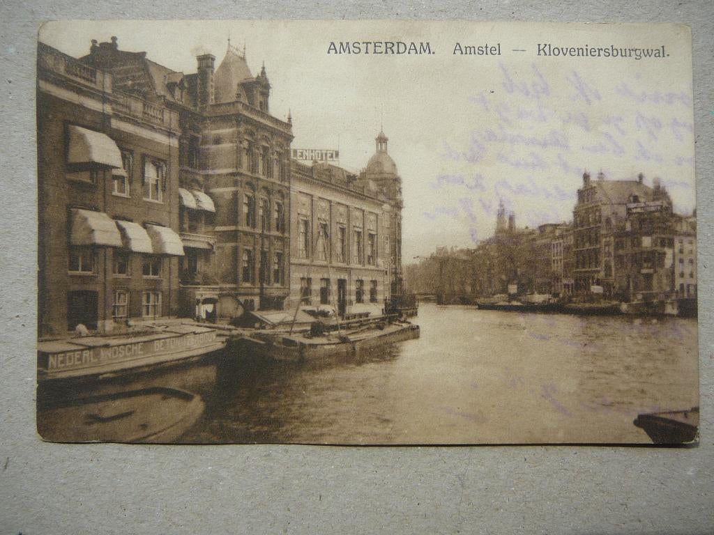 Amsterdam. Kloveniersburgwal., Ophalen of Verzenden, 1920 tot 1940, Gelopen, Noord-Holland