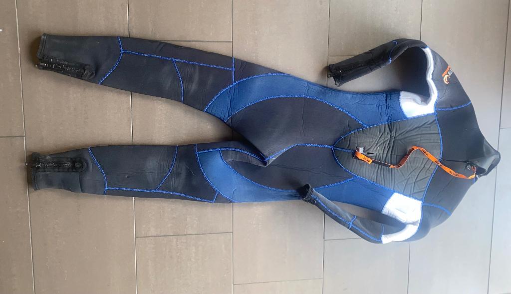 Mares evolution wetsute 5 mm igst maat 3 (M), Ophalen of Verzenden, Gebruikt, Duikpak