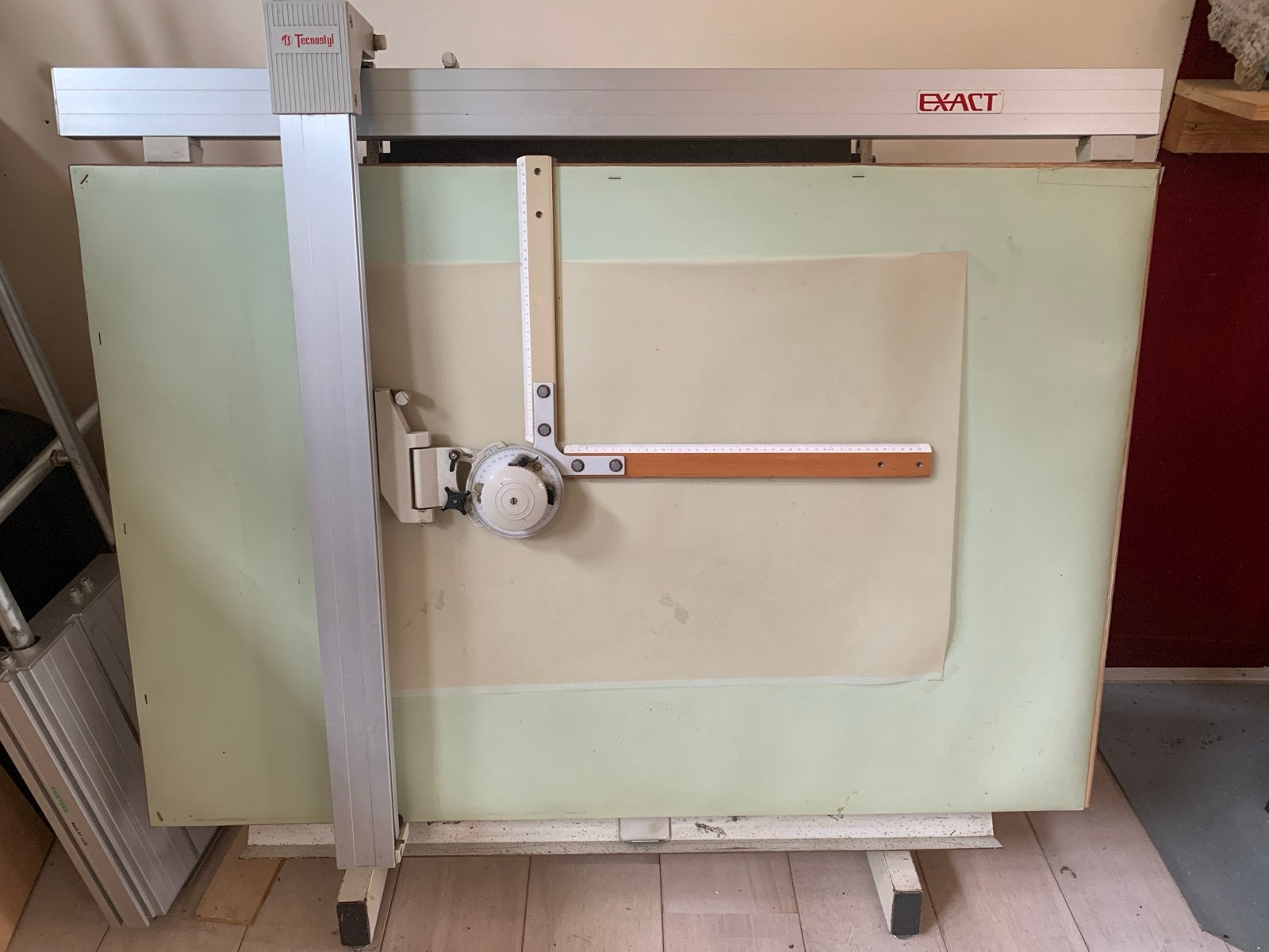 Tekentafel met tekenmachine - Teconyl Exact, Doe-het-zelf en Verbouw, Tekentafels, Ophalen, Gebruikt, 150 tot 170 cm