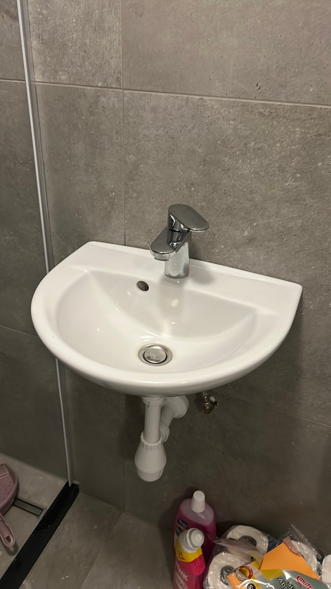 Wit wastafeltje met chroom kraantje, ideaal voor je toilet, Ophalen, Toilet