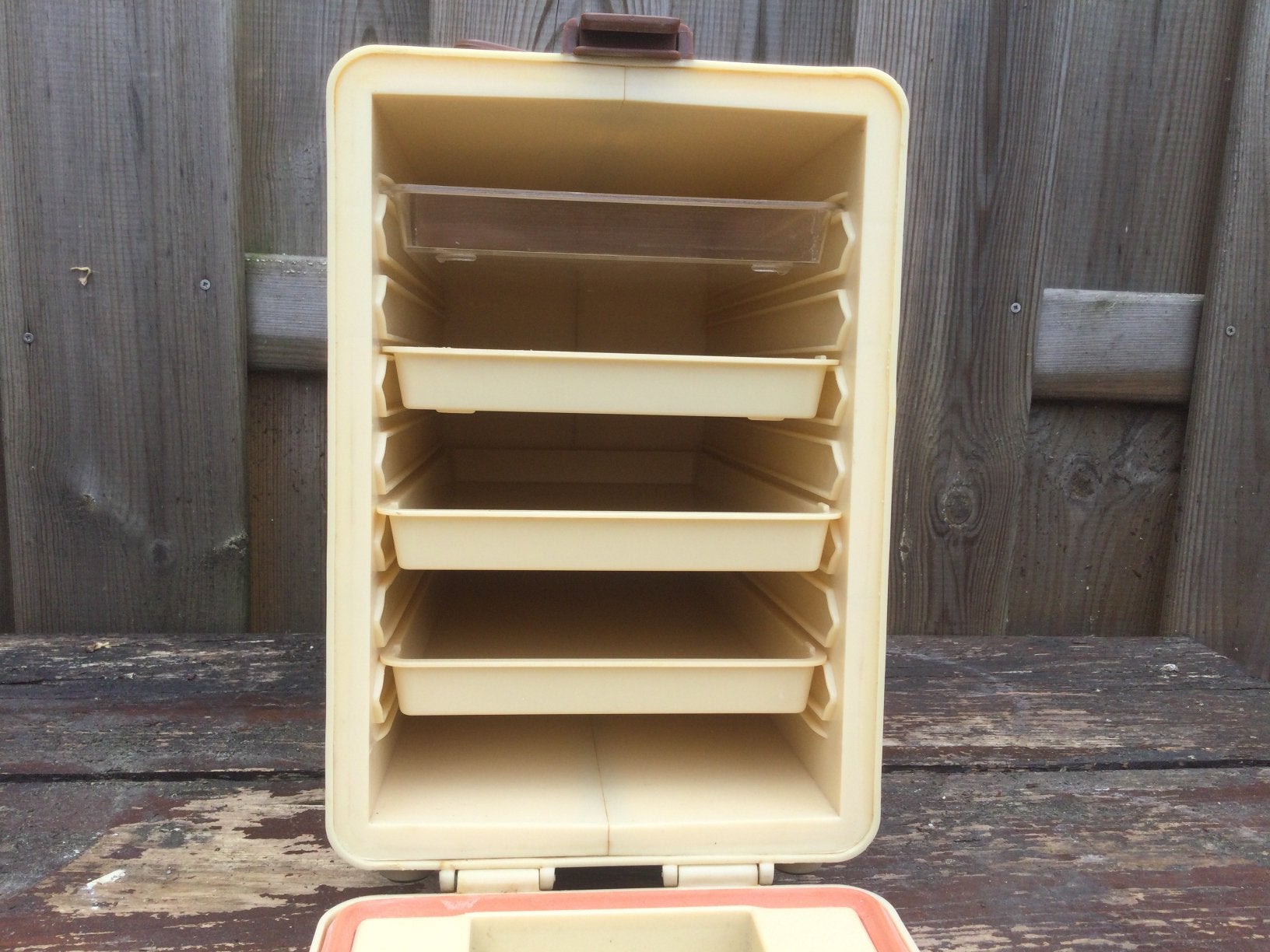 Vintage thermo picknick koffer, Hobby en Vrije tijd, Ophalen of Verzenden, Zo goed als nieuw