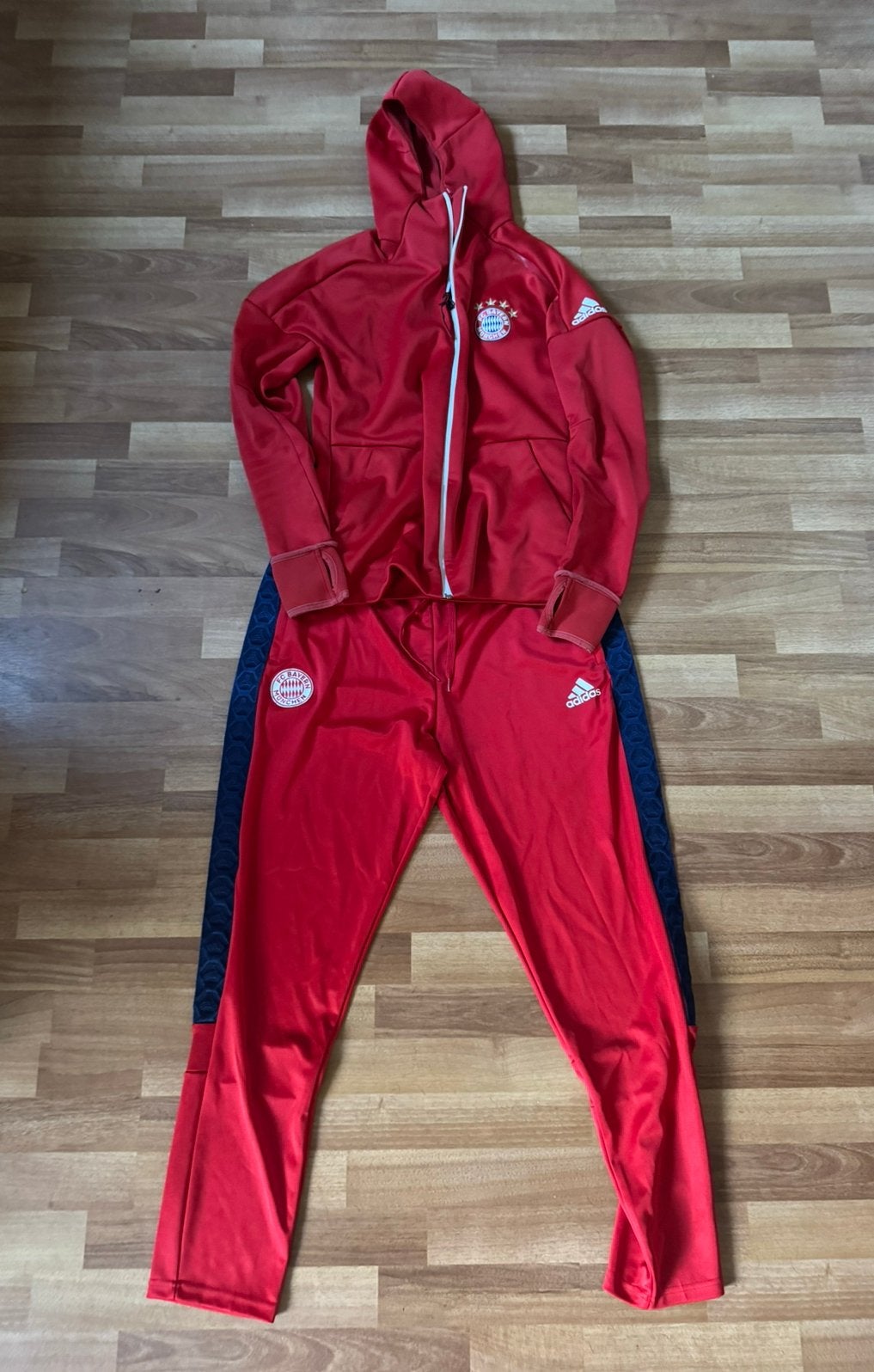 Adidas FC Bayern München trainingspak Maat L, Maat L, Ophalen, Gebruikt, Trainingspak