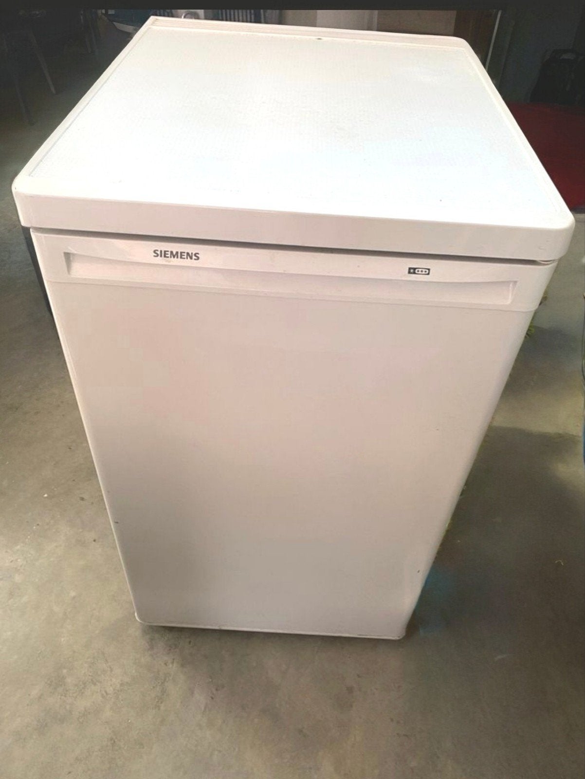 Siemens tafelmodel vrieskast met 3 laden van goede kwaliteit, Witgoed en Apparatuur, Ophalen, Gebruikt, Minder dan 60 cm, 85 tot 120 cm