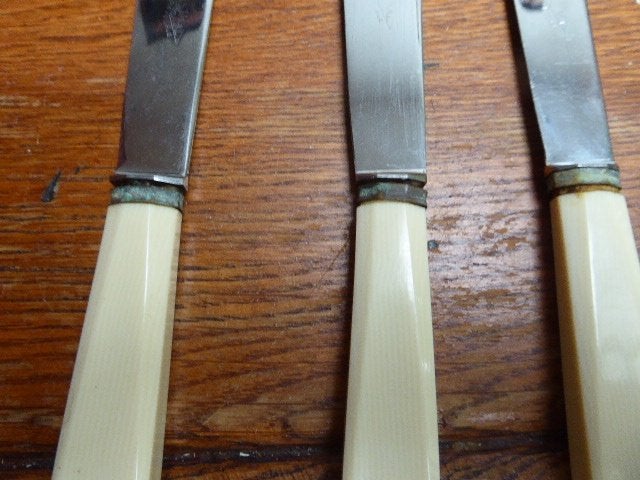6 art deco messen met bakelieten handgreep, Antiek en Kunst, Ophalen of Verzenden