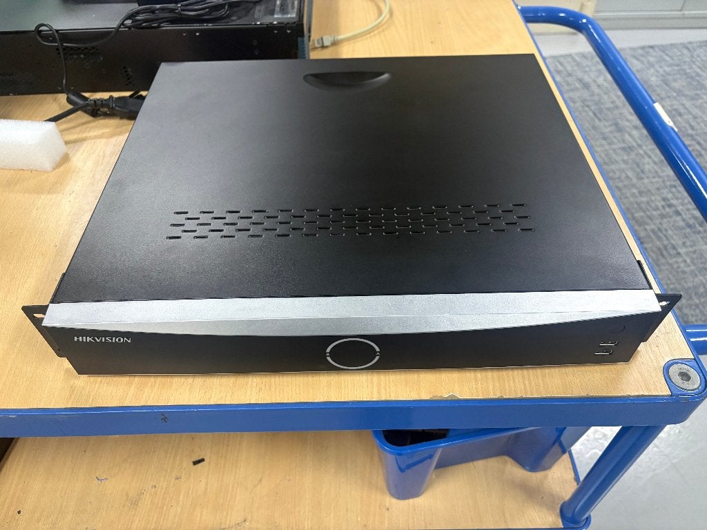 Hikvision 32 kanaals NVR incl. 2x 6TB WD purple, Ophalen of Verzenden, Zo goed als nieuw