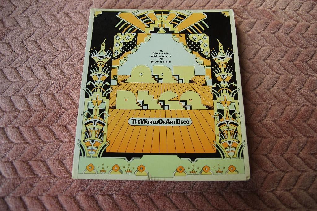 The world of Art Deco, Ophalen of Verzenden, Gelezen
