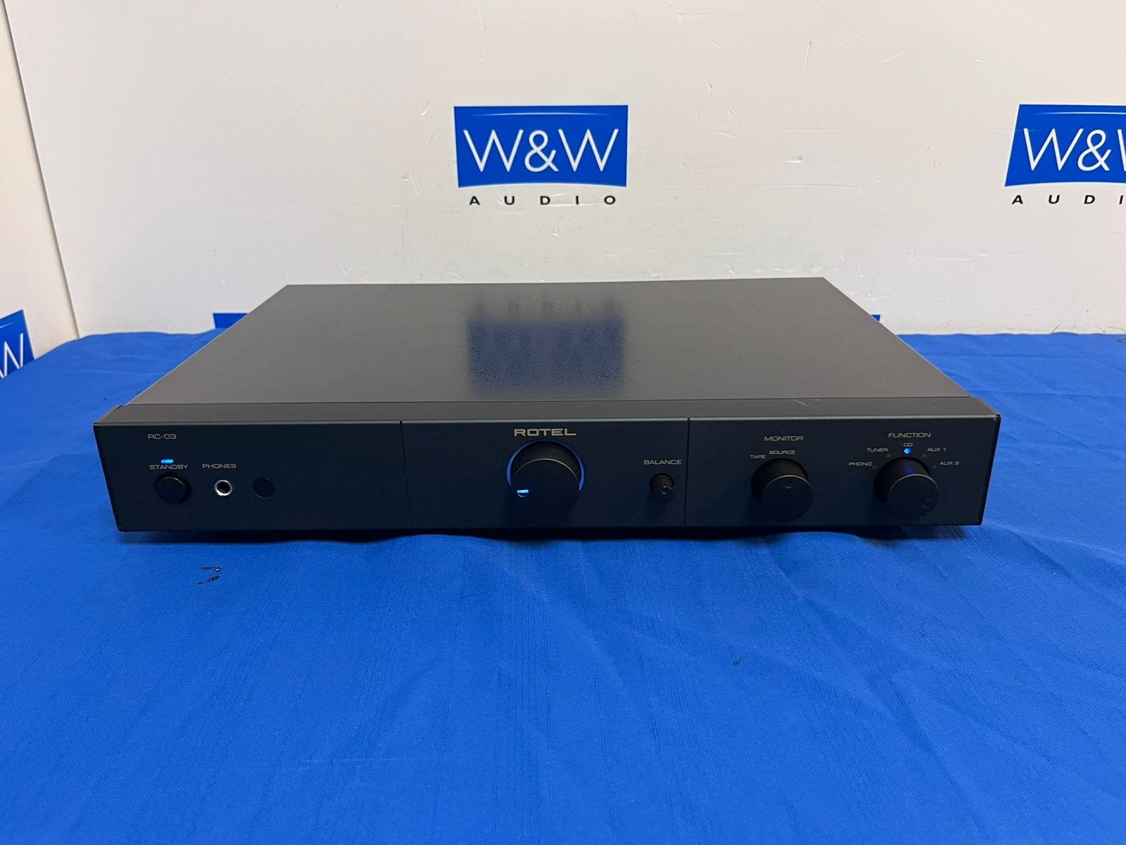 Rotel RC-03 Voorversterker - Zwart met Afstandsbediening, Overige merken, Gebruikt, ., Ophalen of Verzenden