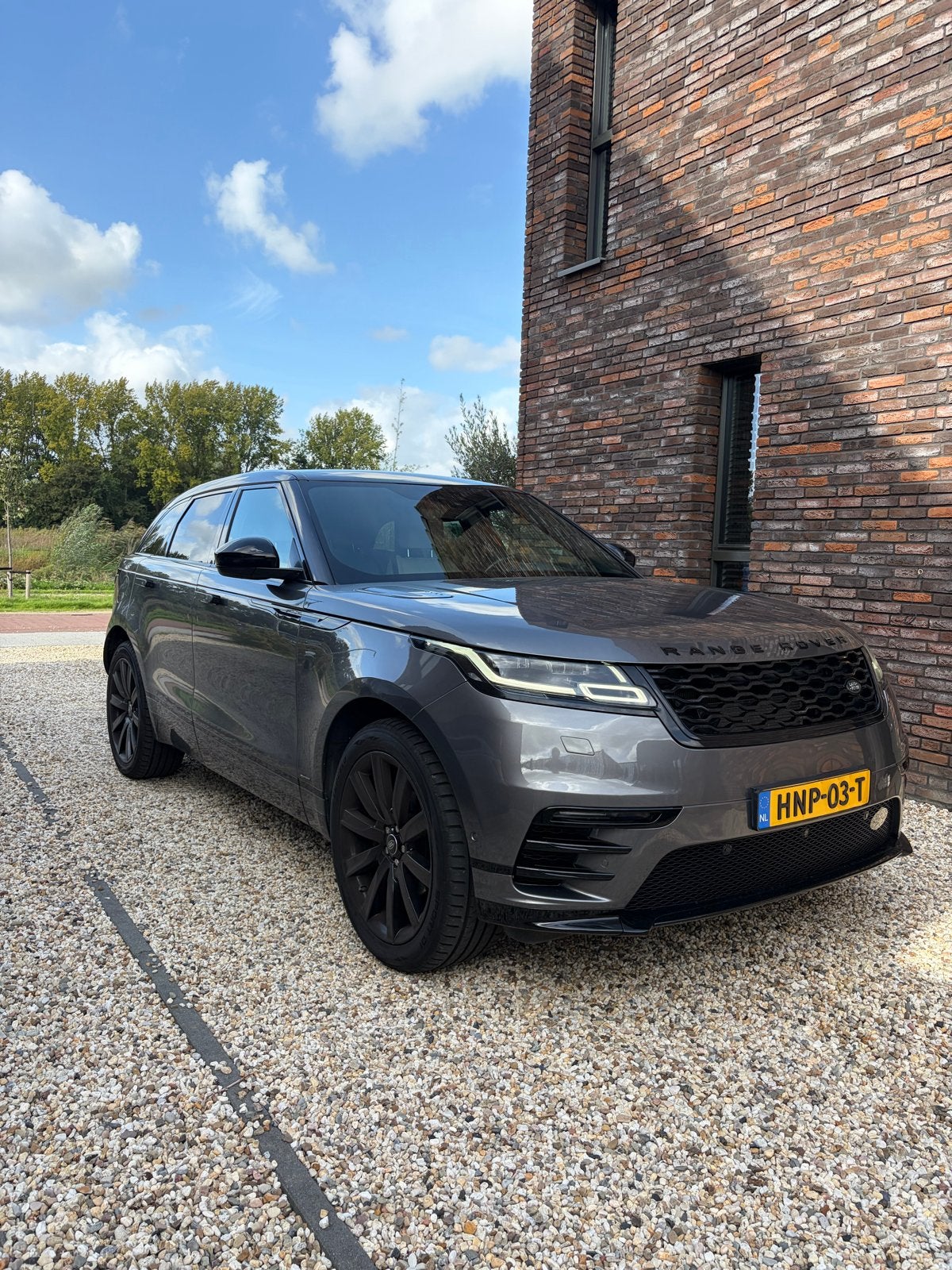 Land Rover Range Rover Velar 2.0 P250 AWD R-Dynamic SE, Auto's, 4 cilinders, Range Rover Velar, Overige kleuren, Vierwielaandrijving