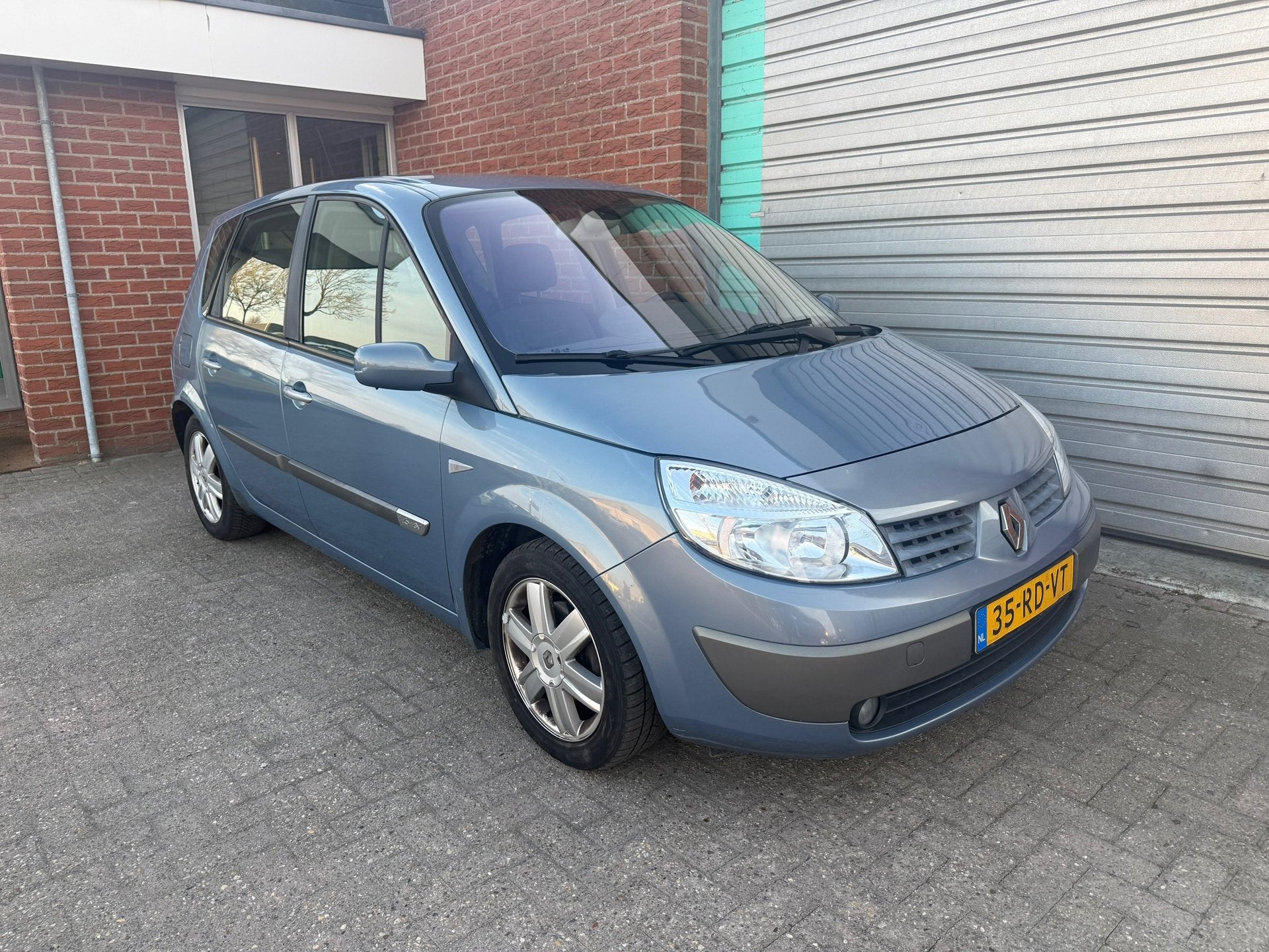 Renault Scénic 1.6-16V Privilège Comfort Clima Bj:2005 NAP, Auto's, Voorwielaandrijving, Gebruikt, 1295 kg, 4 cilinders