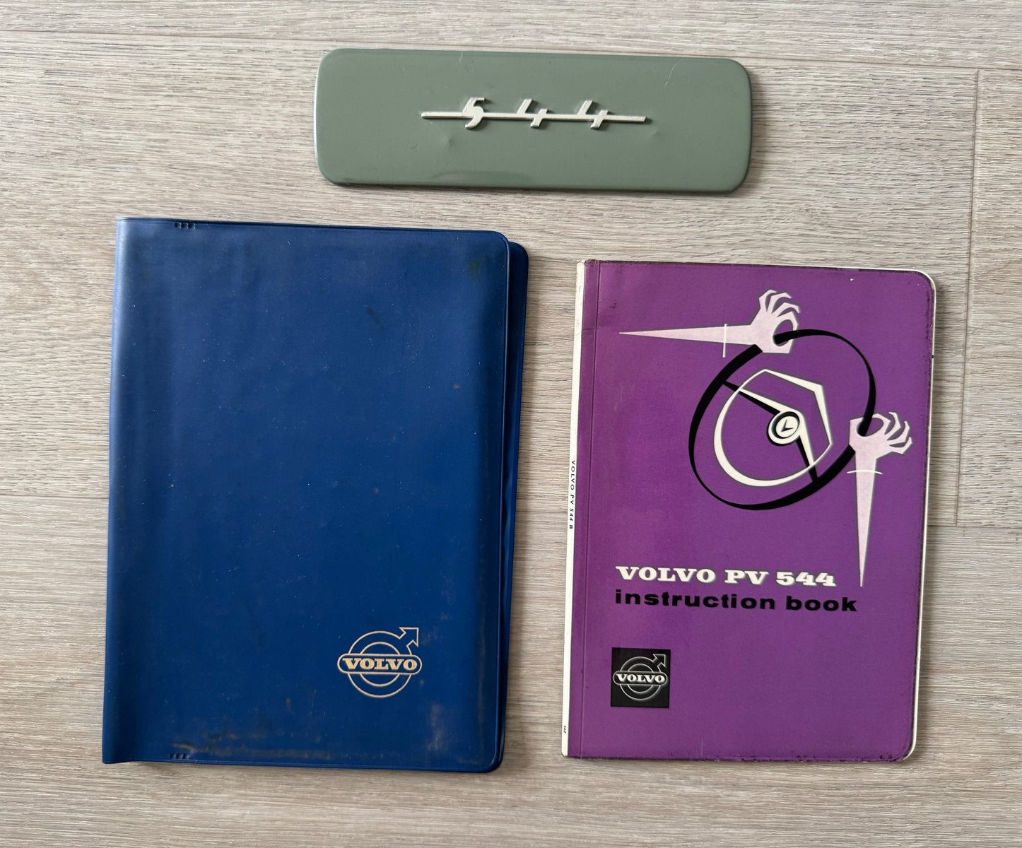 Volvo PV 544 handleiding/ Instructieboek, map en 544 logo, Auto diversen, Ophalen of Verzenden