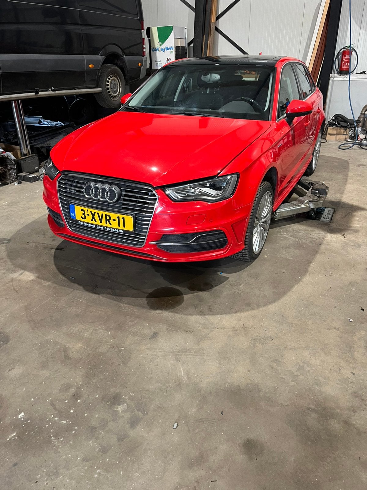 Audi a3 sportback hybrid 204 pk 2015, Auto's, Audi, 4 stoelen, 120 €/maand, Leder, 1938 kg