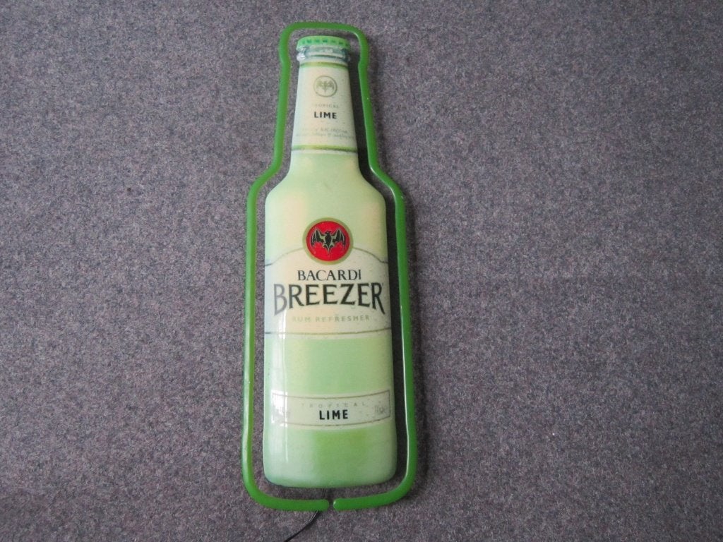 BACARDI LED LICHTRECLAME, Verzamelen, Merken en Reclamevoorwerpen, Ophalen, Gebruikt, Lichtbak of (neon) lamp