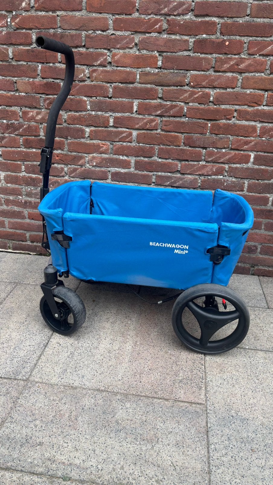 Beachwagon MINI met handrem en accesoires, Ophalen of Verzenden, Zo goed als nieuw