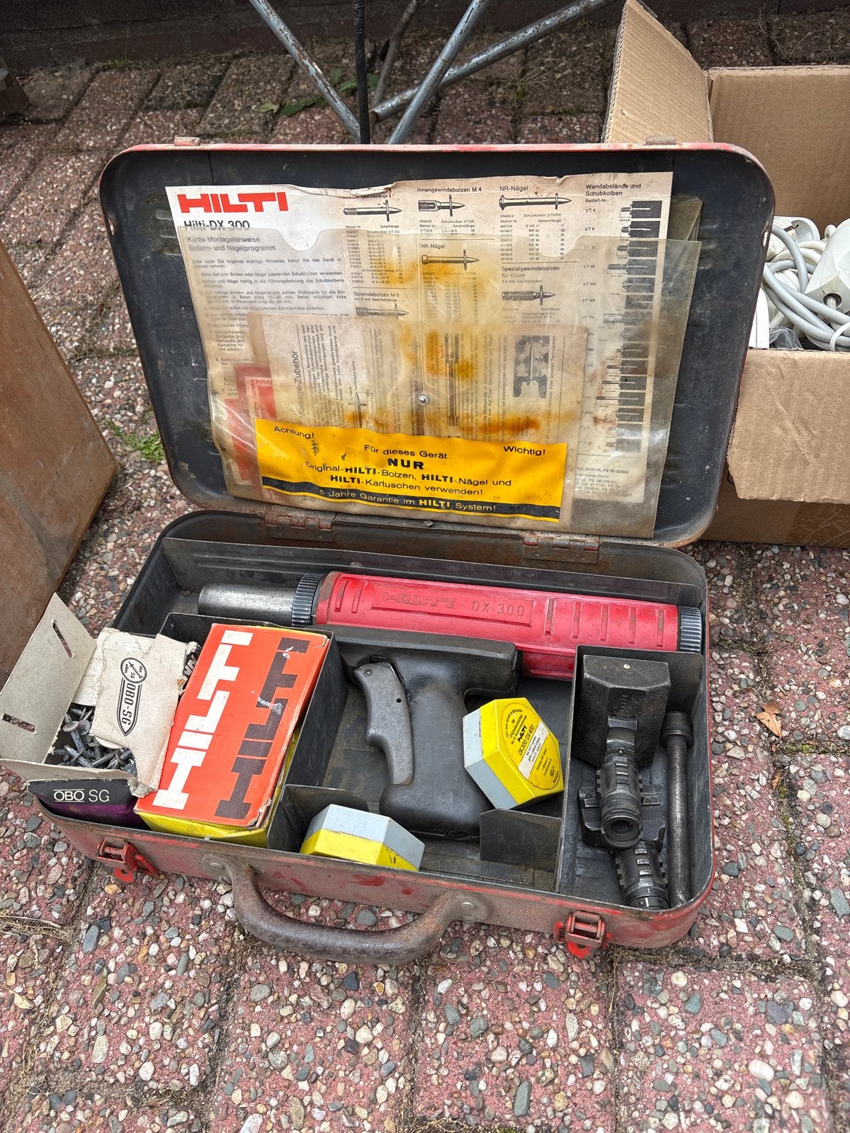 Hilti DX 300 Betonschietapparaat in originele koffer, Ophalen, Gebruikt