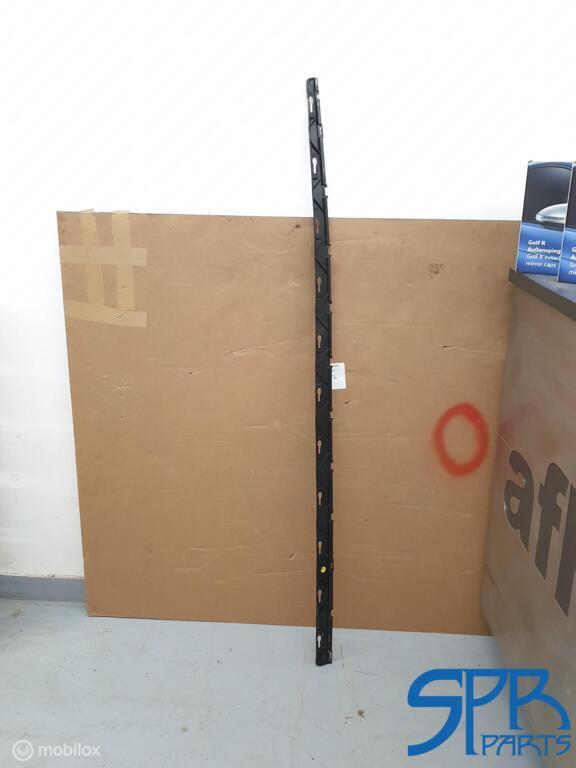 Zijskirt ADAPTER GELEIDER RECHTS E-Up! 12E853494 MII CITIGO, Auto-onderdelen, Carrosserie en Plaatwerk, Gebruikt, Volkswagen, Ophalen of Verzenden