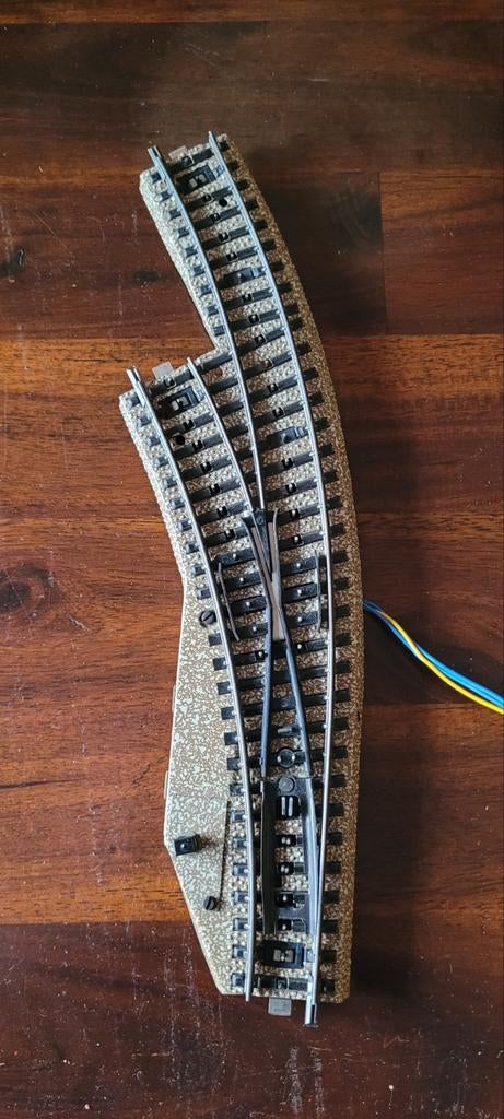 Marklin nieuw elec.meegebogen wissel, Hobby en Vrije tijd, Modeltreinen | H0, Wisselstroom, Nieuw, Rails, Ophalen of Verzenden
