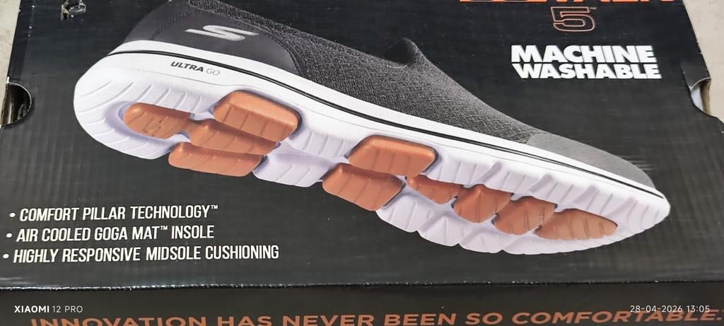 Skechers GOwalk 5 - Zwarte Instappers met Comfort, Skechers, Nieuw, Ophalen of Verzenden, Instappers