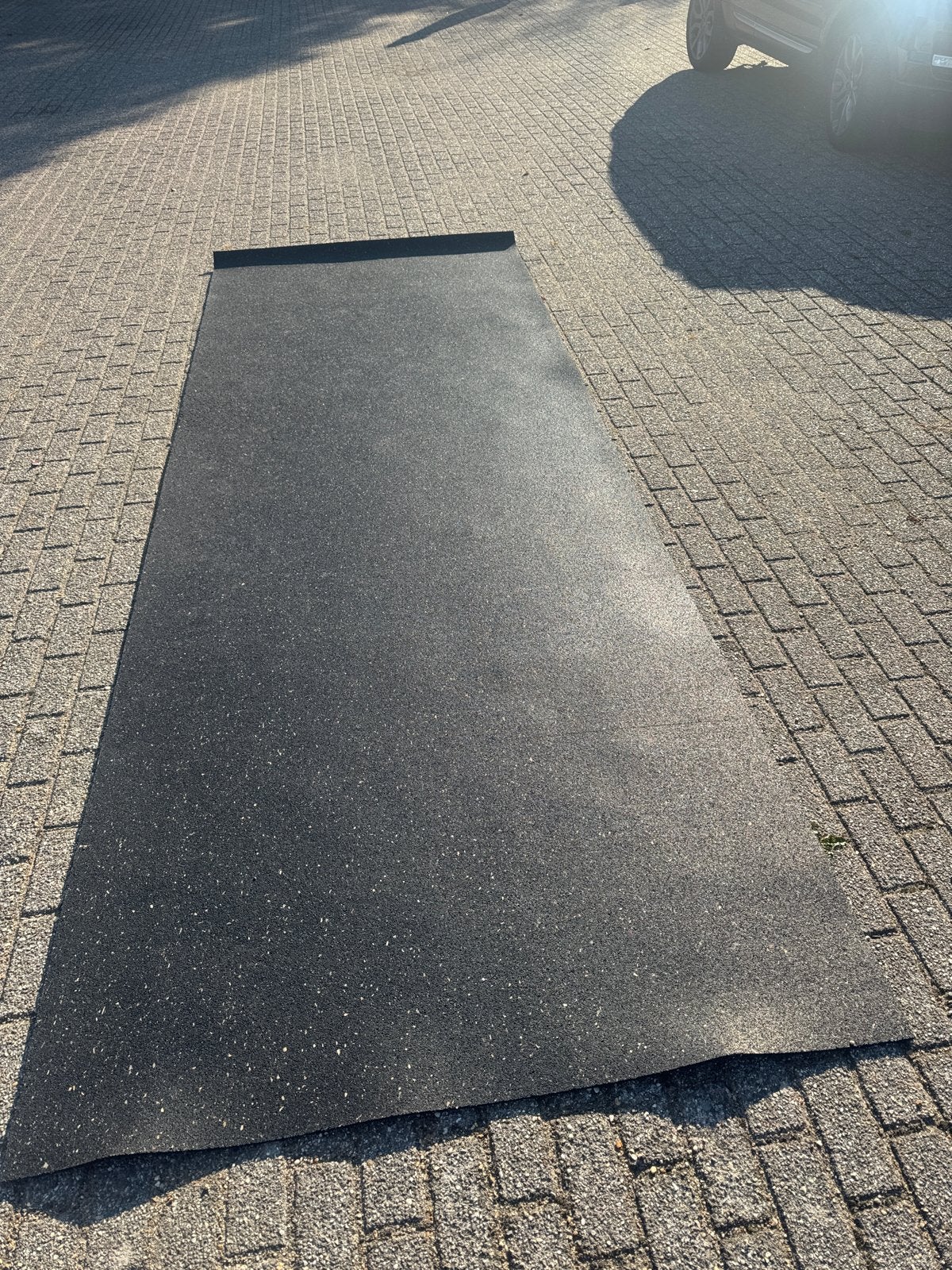Fitness vloer 4 rollen van 410cm x 150 cm 1cm dik, Sport en Fitness, Ophalen, Gebruikt, Fitnessmat
