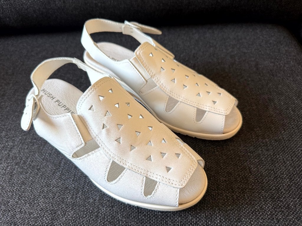 Sandalen Hush Puppies wit *NIEUW*, Wit, Nieuw, Hush Puppies, Sandalen of Muiltjes