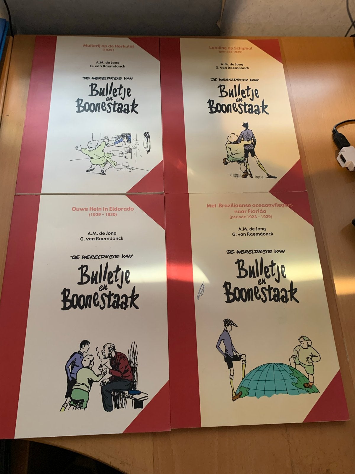 De Wereldreis van Bulletje en Boonestaak - 4 delen, Meerdere stripboeken, Ophalen of Verzenden, Gelezen