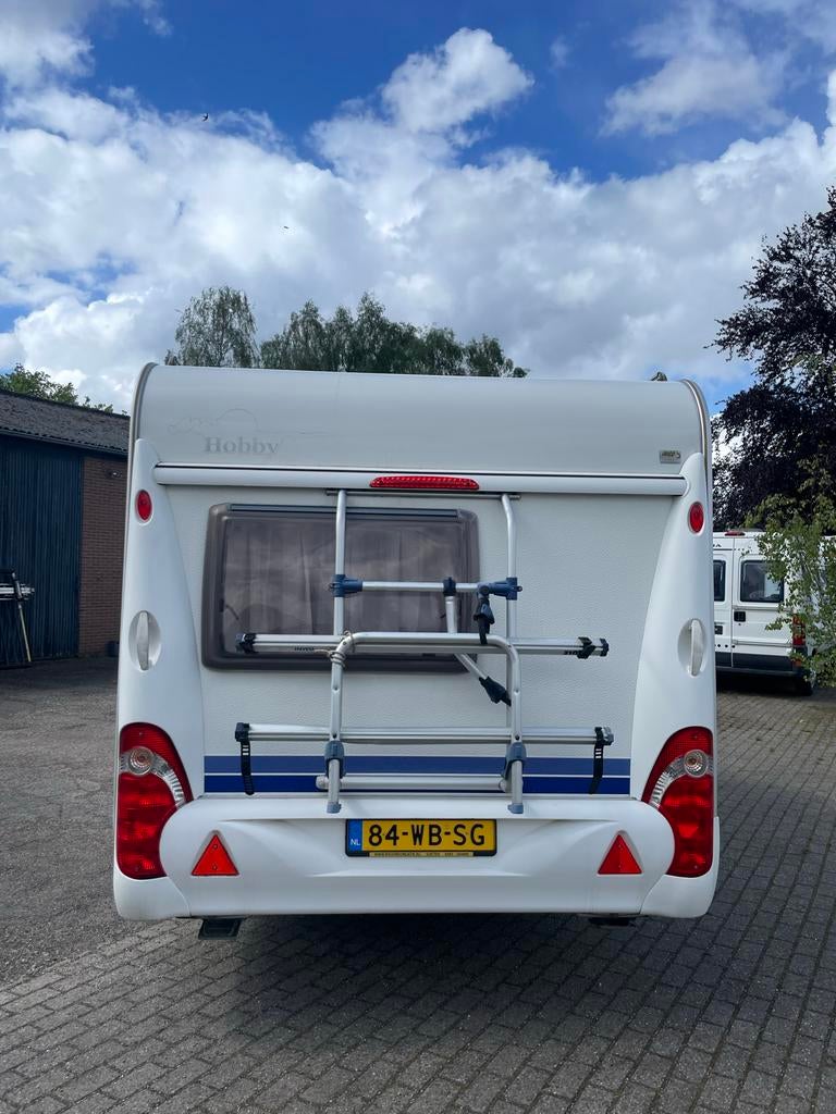 Hobby De Luxe Caravan met fietsenrek mover en tent, Caravans en Kamperen, Standaardzit, Hobby, Omvormbare zithoek, Ringverwarming