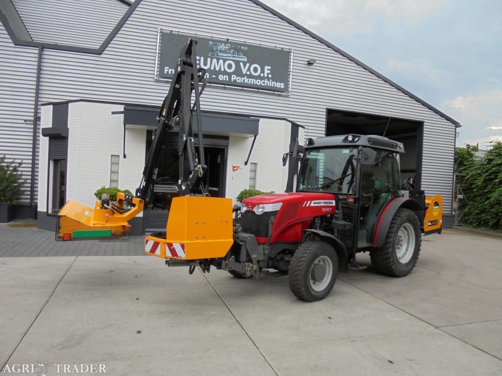 MF 3640F met mc connel arm/heggensnoeier, 80 tot 120 Pk, -, 2500 tot 5000, Niet opgegeven