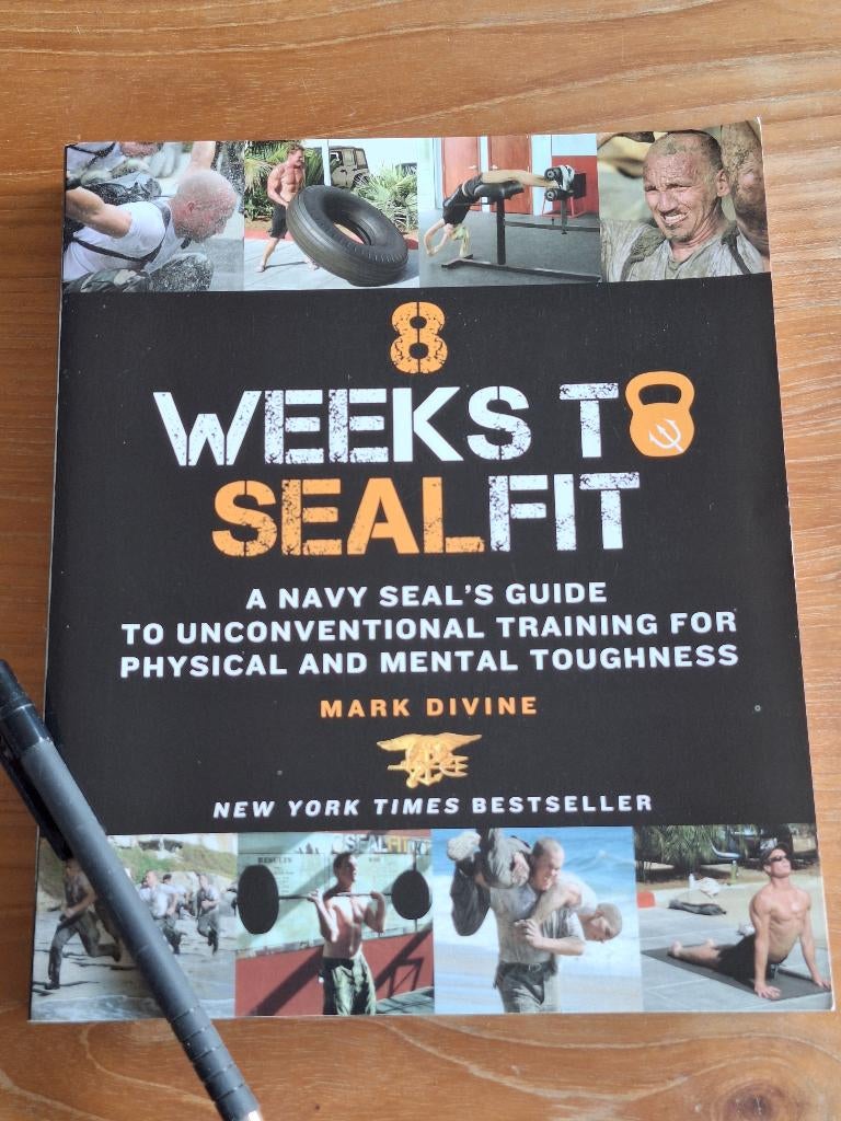 8 Weeks to SEALFIT A Navy SEAL's Guide, Ophalen of Verzenden, Tweede Wereldoorlog, Zo goed als nieuw, Overige onderwerpen