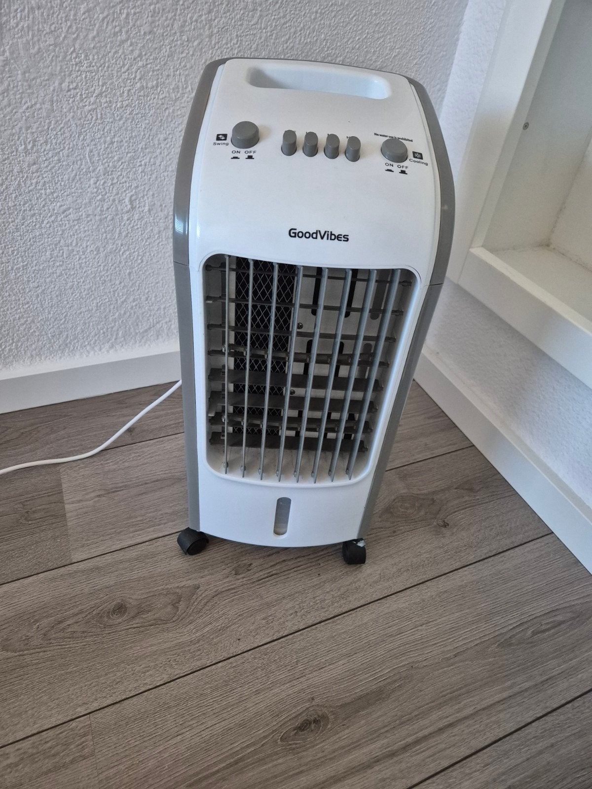 GoodVibes - Mobiele Aircooler / Ventilator.
Heel makkelijk.., Ophalen of Verzenden, Mobiele airco, Minder dan 60 m³, 3 snelheden of meer