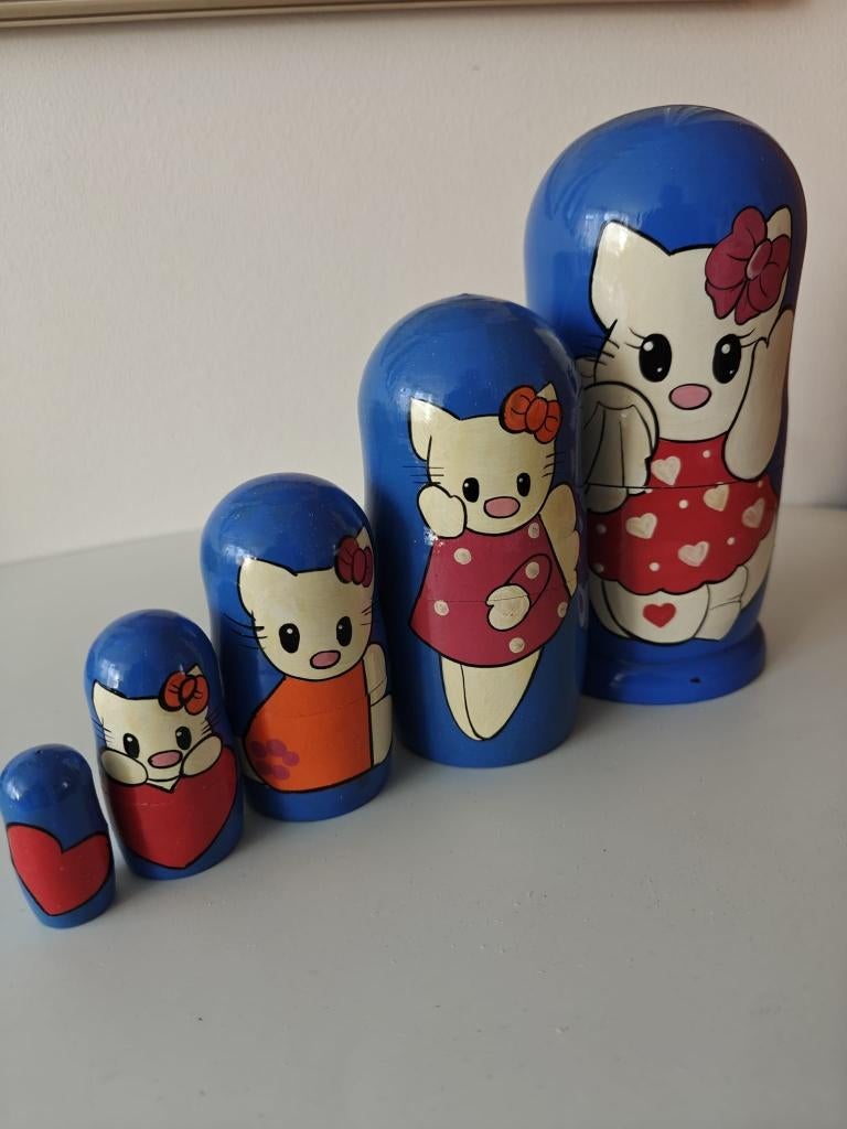 Hello Kitty poppetjes 5 in 1 matroesjka, Kinderen en Baby's, Speelgoed | Poppen, Nieuw, Overige typen, Ophalen of Verzenden